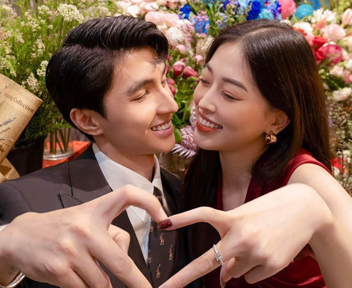 Cặp đôi Phương Nga - Bình An lên phường đăng ký kết hôn 